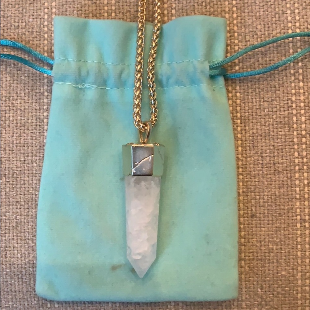 Kendra Scott Statement necklace